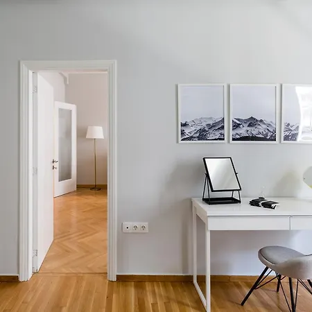 Апартаменты Acropolis Heart 1bd In Plaka By Upstreet